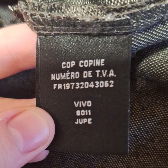 Cop.Copine Asymmetrical Skirt with Gray and Plaid Design - Picture 7 of 8